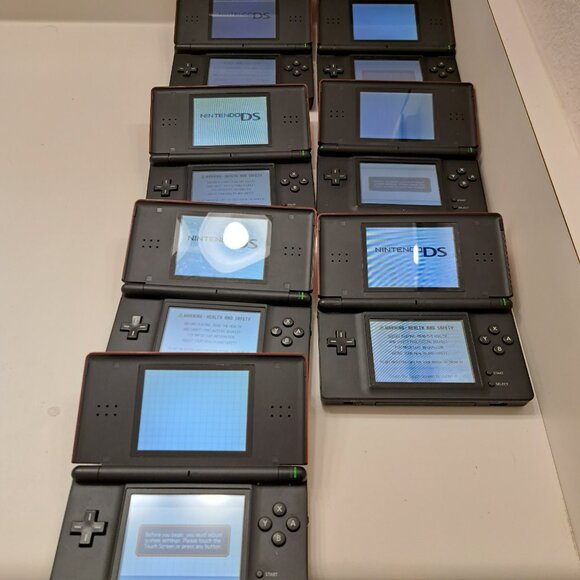 1X Nintendo DS Lite Console – Tested & Working – Includes Stylus + Charger - Picture 10 of 12